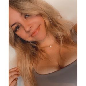 Meet your Posher, Brittney